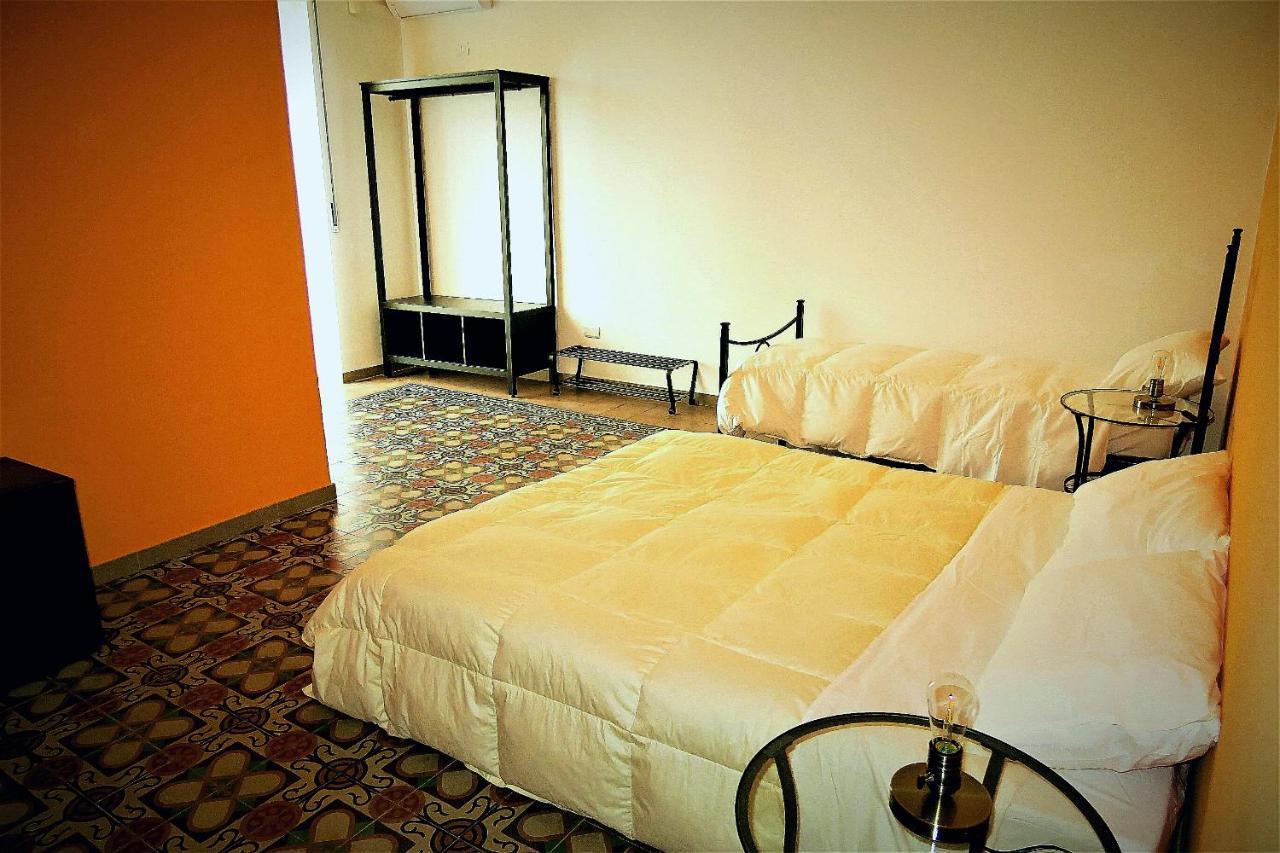 Mokarta B&B Катания Экстерьер фото